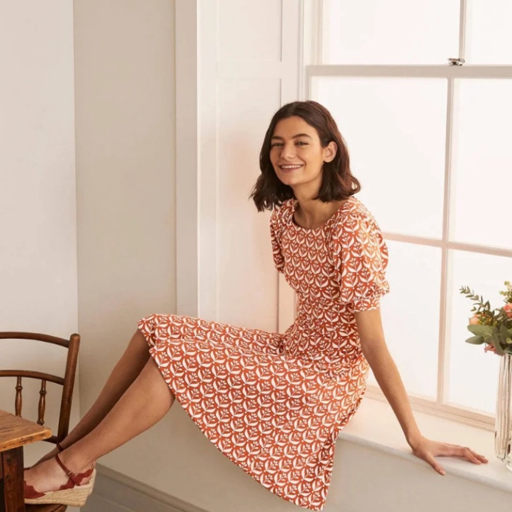 EUC Boden Roberta Jersey Dress Brown Size 6